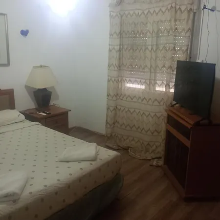 בית נופש Rallis Village