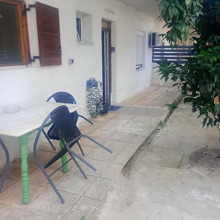 Rallis Village * אקרטה